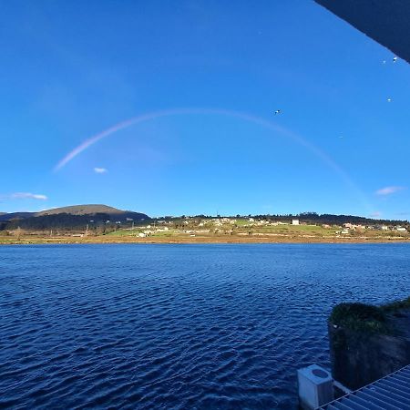 Apartamento Ria Navia Esterno foto