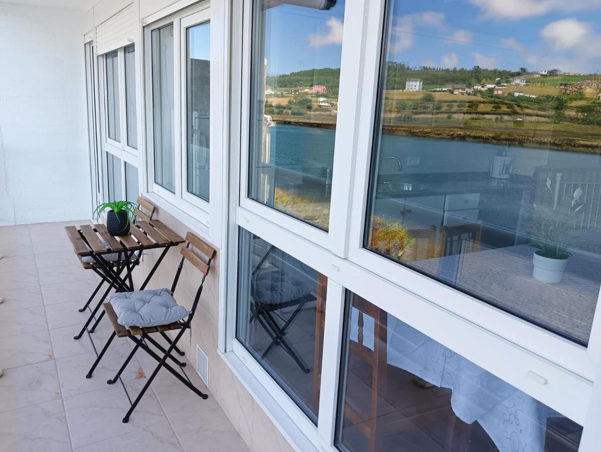 Apartamento Ria Navia Esterno foto