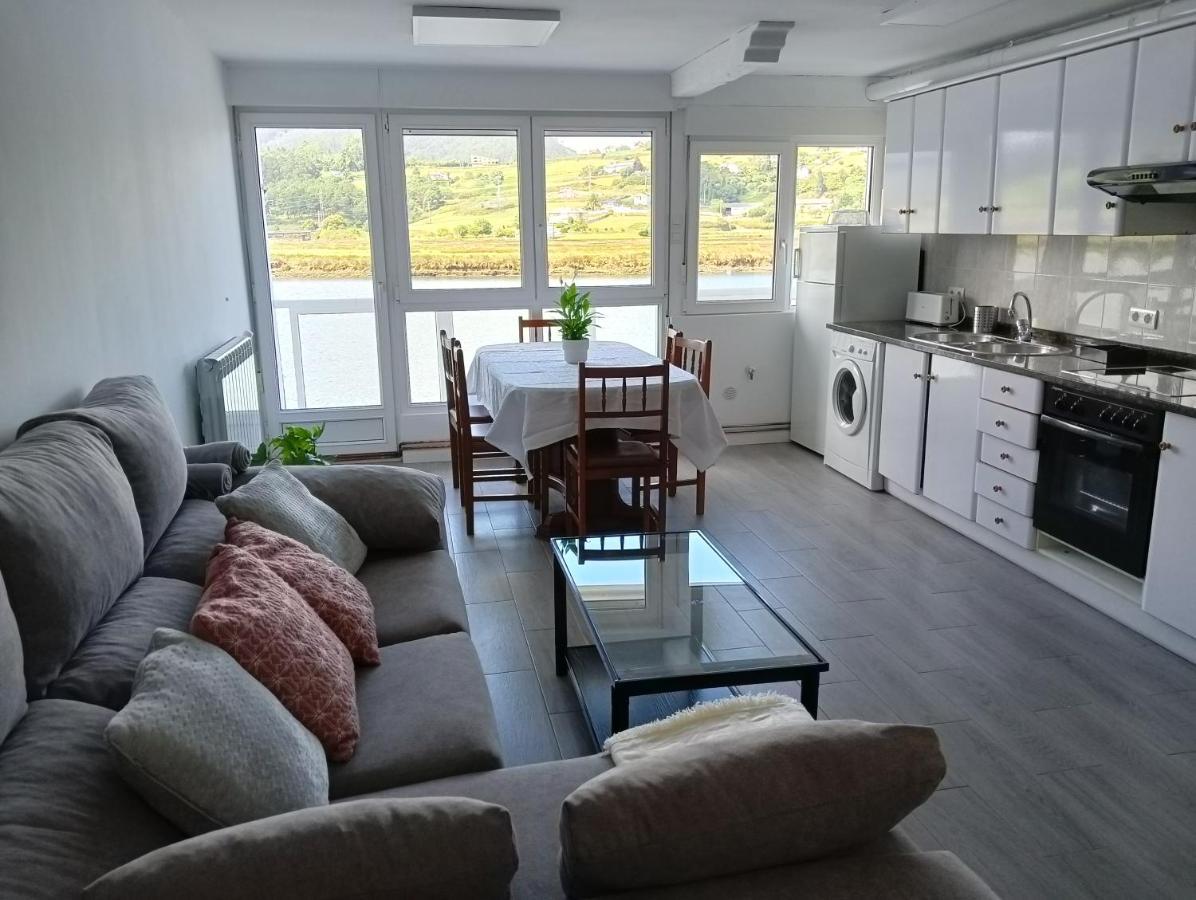 Apartamento Ria Navia Esterno foto